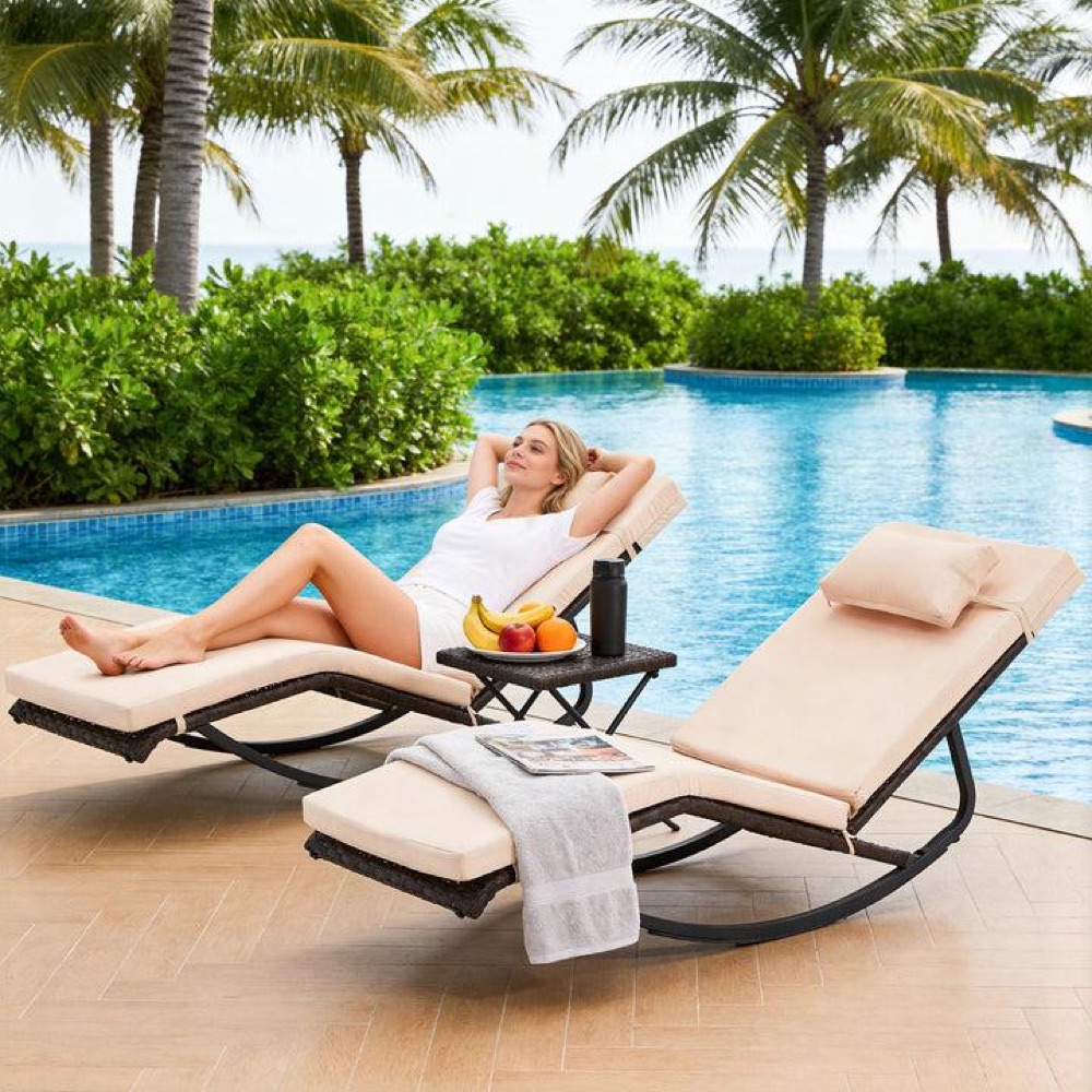 Set 2 Reposeras Chaise Lounge + Mesa